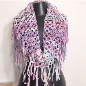 FRAAS Knit Loop Infinity Fringe Scarf